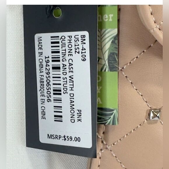 COPY - NWT -Studio Barkley Mischa Vegan Leather Phone Case Diamond Quilting Pink - Picture 4 of 8